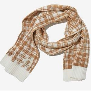 NWT TIMBERLAND Women's Super Soft Plaid Scarf.